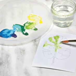 Watercolour greeting cards with Marabu Graphix Aqua Ink